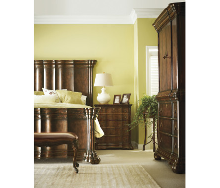 French Provincial Antique Gold Bench