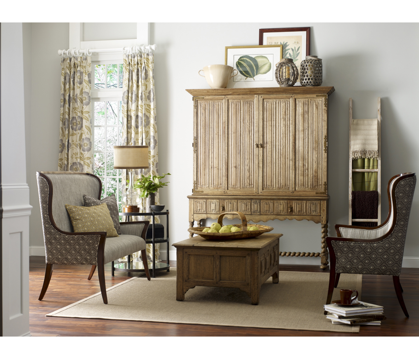 Elizabethan Style Natural Oak TV Cabinet