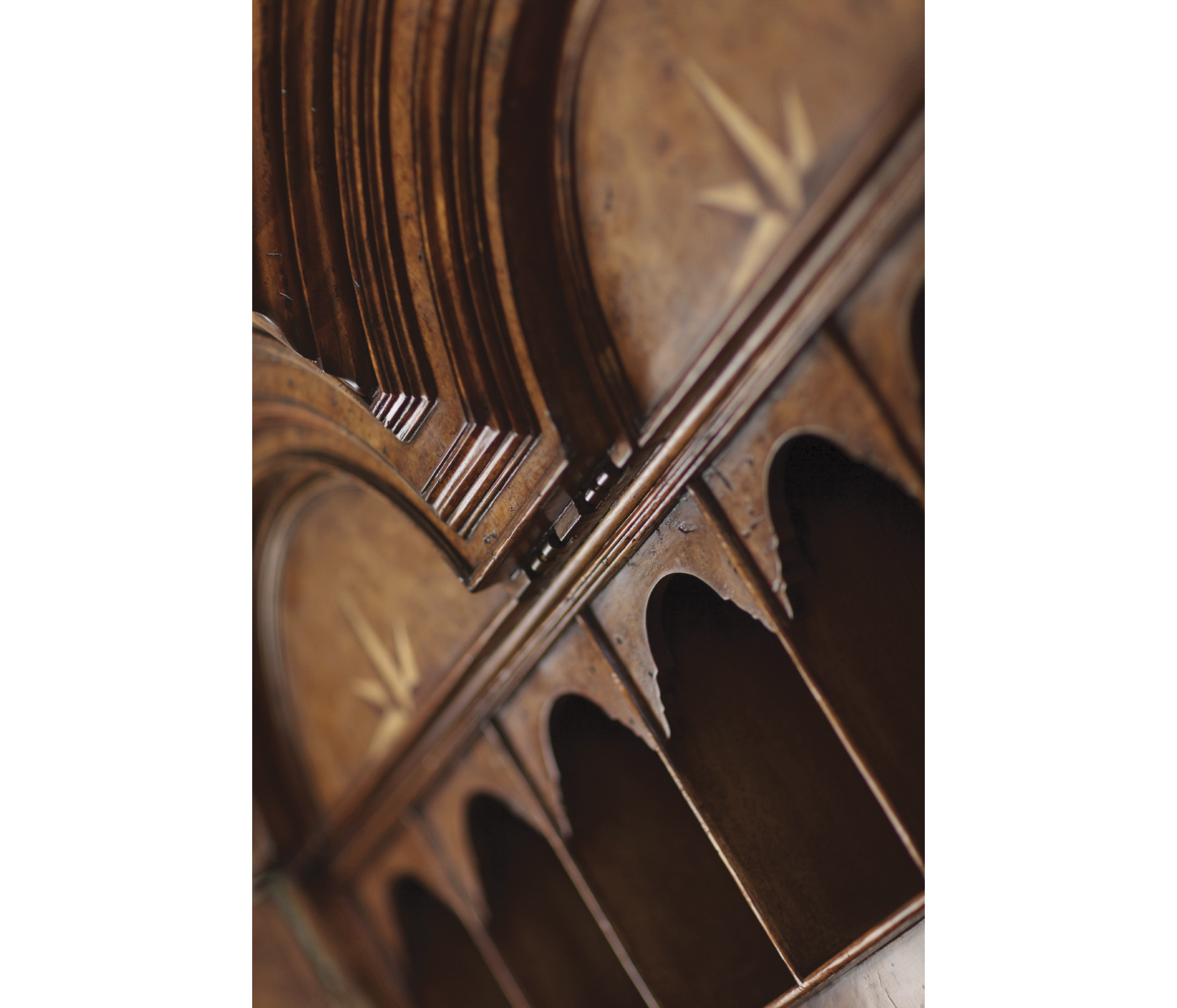 Queen Anne Pollard Veneer Bureau Cabinet (Wooden Doors)