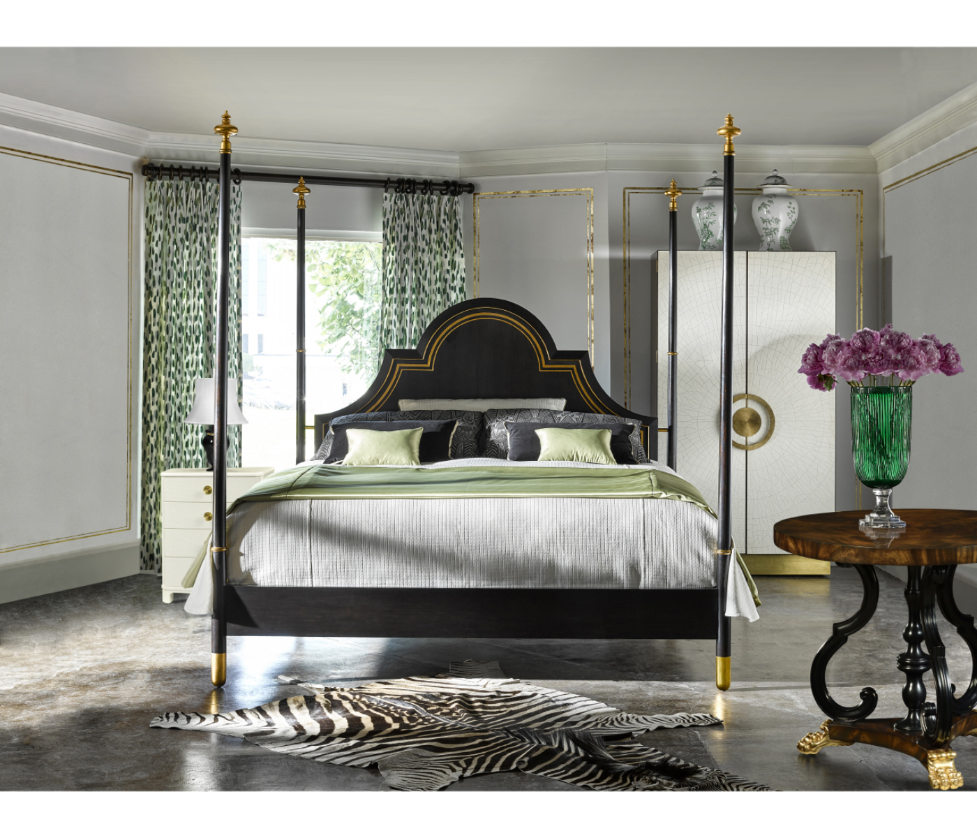 Four Poster Ebonised & Gilded UK King Bed