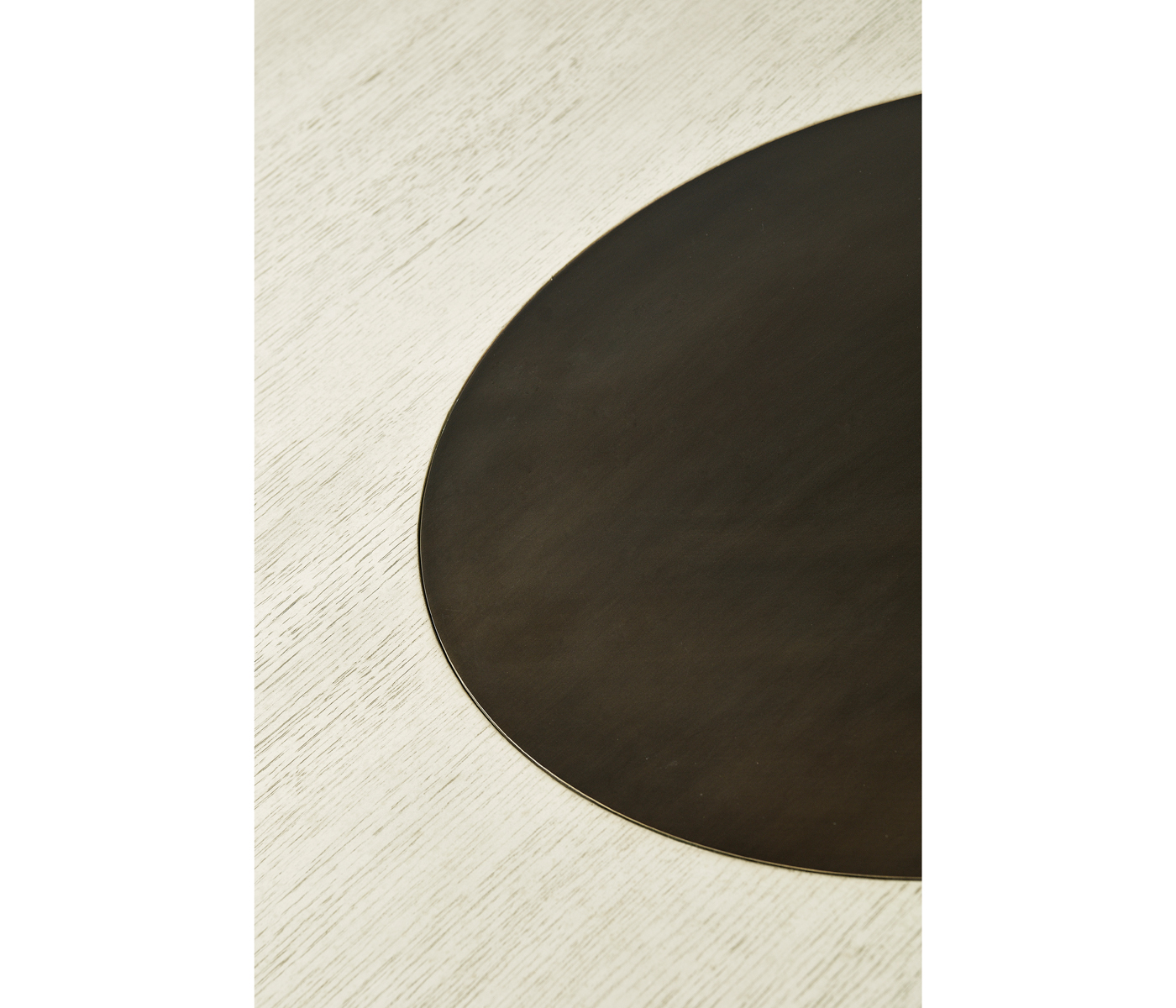 Lodestone Buckingham Dining Table