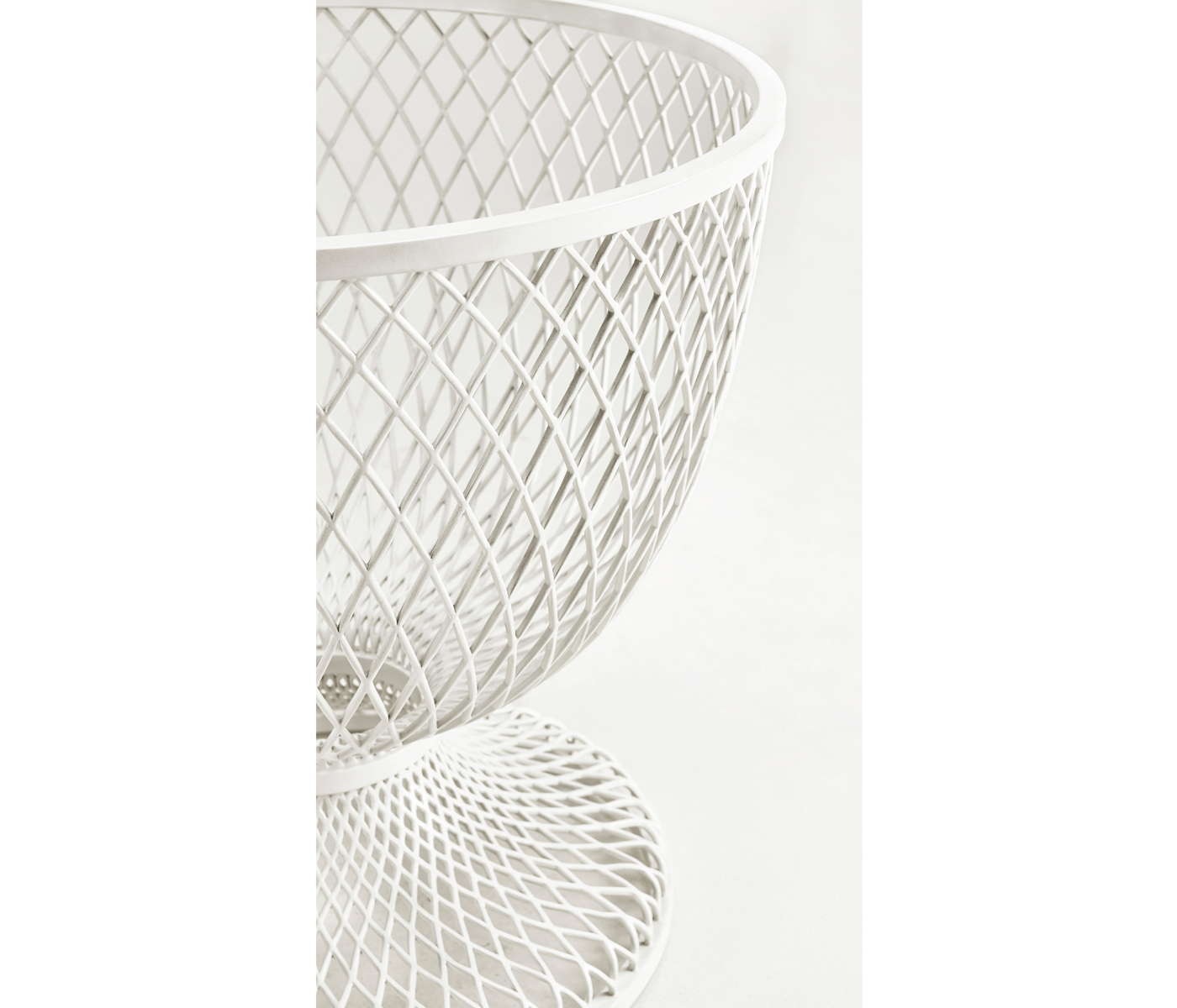 Fallstreak Table Base